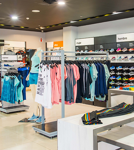 Levi's Outlet, Av. Córdoba 4636, C1414 BAR, Buenos Aires, Argentina,  teléfono +54 11 4776-2632